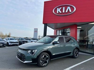 Noir Occasion 2024 Kia e-Niro Active SUV | 32 990 € (Prix cher)
