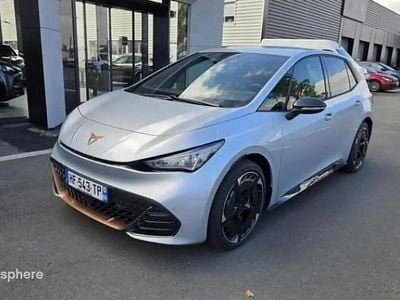 Gris Occasion 2025 Cupra Born Citadine | 35 499 € (Prix juste)