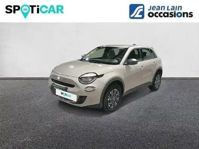 Nouvelle Fiat 600 2025 Beige Berline
