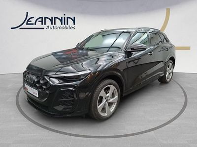 Noir mythique métallisé Nouvelle 2025 Audi Q5 Design SUV | 74 980 € (Prix assez cher)