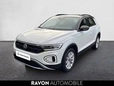 Pure white Occasion 2023 VW T-Roc SUV | 22 990 € (Prix juste)