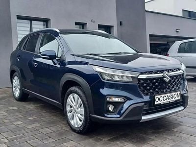 Bleu Nouvelle 2025 Suzuki SX4 S-Cross SUV | 28 990 € (Prix juste)