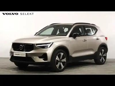 Argent crépuscule métallisé Occasion 2023 Volvo XC40 Plus SUV | 42 900 € (Prix cher)