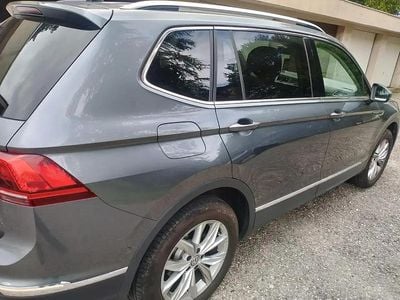 Gris Occasion 2020 VW Tiguan Allspace SUV | 27 360 €