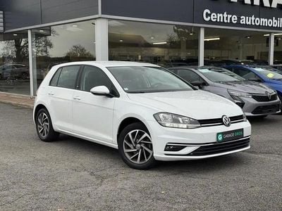Blanc Occasion 2017 VW Golf VII Sound Berline | 15 690 € (Prix juste)