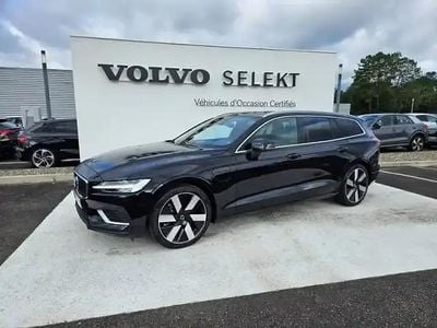 Noir Occasion 2024 Volvo V60 Ultra Break | 52 500 € (Prix juste)