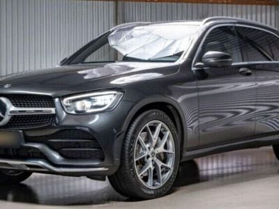 Mercedes GLC300