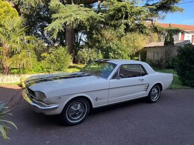 Occasion Ford V8 1966 Beige Coupé