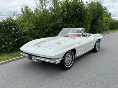 Occasion Chevrolet Corvette Stingray 250 ch (183 kW) 1963 Blanc Cabriolet