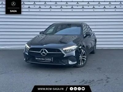 Noir Occasion 2024 Mercedes A180 Progressive Berline | 28 900 € (Prix juste)