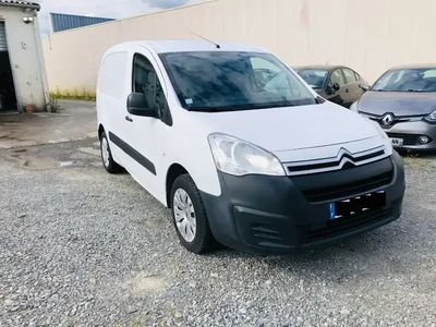 Blanc Occasion 2015 Citroën Berlingo Comfort Monospace | 7 600 €