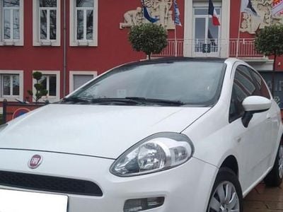 Blanc Occasion 2013 Fiat Punto Citadine | 4 990 € (Bon prix)
