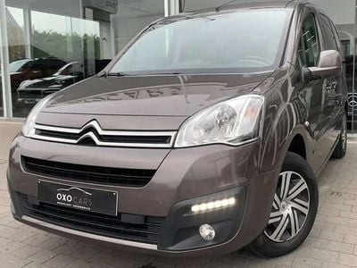 Brun Occasion 2016 Citroën Berlingo Monospace | 9 900 € (Bon prix)