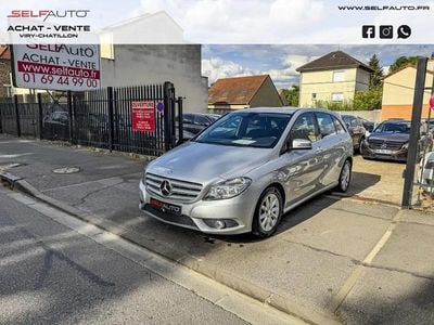 Mercedes B180