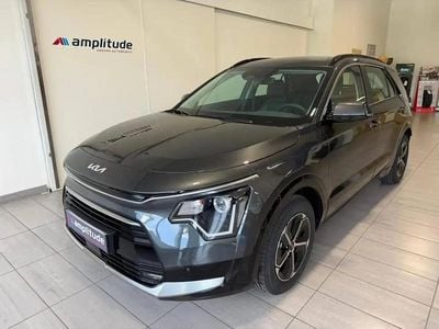 Gris Occasion 2025 Kia Niro Active SUV | 29 999 € (Prix juste)