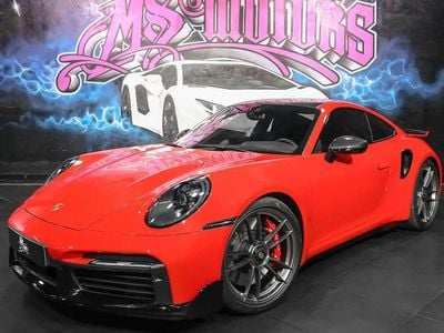 Rouge Occasion 2021 Porsche 992 Coupé | 235 900 €