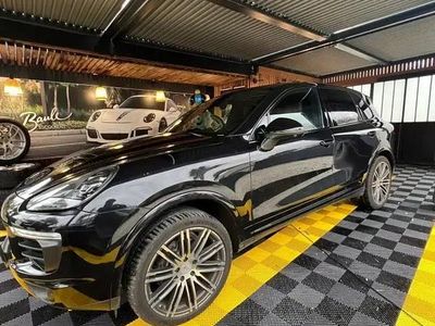 Noir Occasion 2017 Porsche Cayenne Platinum Edition SUV | 48 800 €