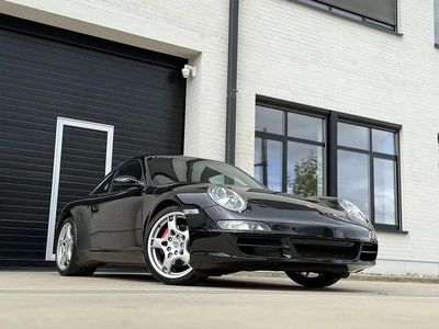 Noir Occasion 2005 Porsche 997 Coupé | 53 450 €