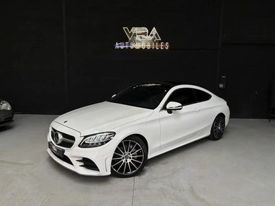 Blanc Occasion 2018 Mercedes C220 AMG line Coupé | 26 990 € (Prix assez cher)