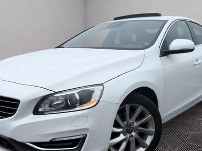 Blanc Occasion 2013 Volvo S60 Summum Berline | 10 999 €