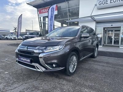 Occasion Mitsubishi Outlander P-HEV Intense 135 ch (99 kW) 2019 Quartz brown SUV