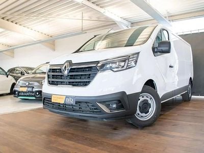 Blanc Nouvelle 2025 Renault Trafic Monospace | 30 990 € (Prix juste)