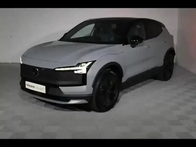 Gris brume métal/toit noir Occasion 2025 Volvo EX30 CC Performance SUV | 54 990 €