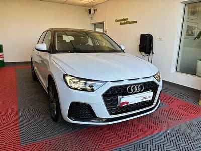 Blanc glacier métallisé noir mythe métallisé Occasion 2025 Audi A1 Sportback Design Citadine | 24 900 € (Prix juste)