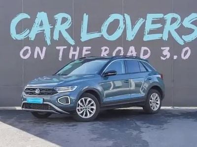 Bleu petrole toit noir Occasion 2025 VW T-Roc SUV | 29 990 € (Bon prix)