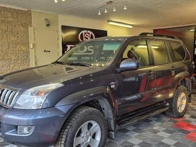 Gris Occasion 2005 Toyota Land Cruiser SUV | 24 888 €