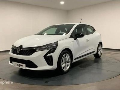 Blanc Occasion 2025 Renault Clio V Evolution Berline | 19 900 € (Prix cher)
