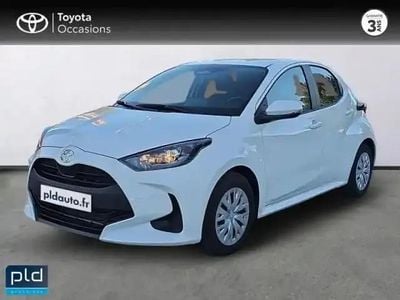 Blanc Occasion 2022 Toyota Yaris Hybrid Berline | 17 490 € (Prix juste)