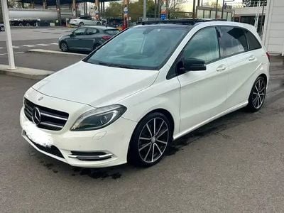 Mercedes B220