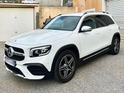 Mercedes GLB200