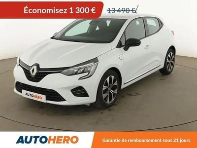 Blanc Occasion 2021 Renault Clio V LIMITED Citadine | 12 190 € (Prix juste)