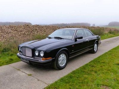 Occasion Bentley Continental 325 ch (239 kW) 1993 Noir Berline