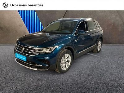 Bleu Occasion 2024 VW Tiguan Elegance SUV | 40 990 € (Prix assez cher)