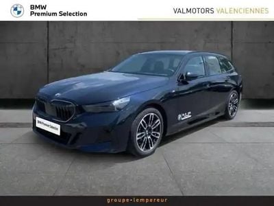 M carbonschwarz métallisé Occasion 2025 BMW 530e M Sport Break | 79 990 €
