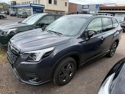 Gris Nouvelle 2025 Subaru Forester Platinum SUV | 38 810 €