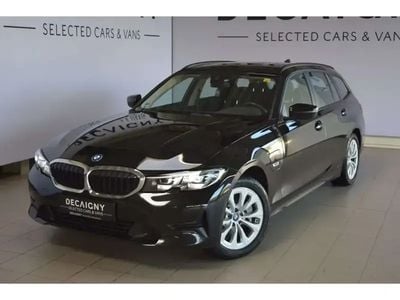 BMW 330e