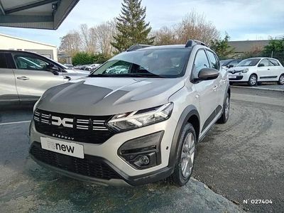 Occasion Dacia Sandero Expression 92 ch (67 kW) 2023 Gris Citadine