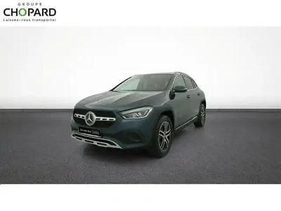 Mercedes GLA200