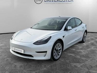 Blanc Occasion 2023 Tesla Model 3 Standard Range Berline | 28 990 € (Prix juste)