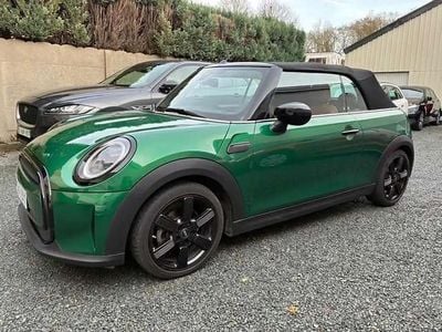 Vert Occasion 2024 Mini Cooper Cabriolet Classic Cabriolet | 28 490 € (Prix juste)