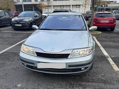 Gris Occasion 2002 Renault Laguna II Expression Berline | 1 800 €