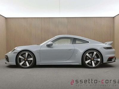 Gris Occasion 2022 Porsche 992 Sport Coupé | 348 615 €