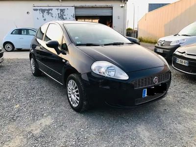 Occasion Fiat Punto 69 ch (50 kW) 2008 Bleu Citadine
