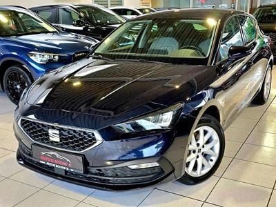 Bleu Occasion 2022 Seat Leon Berline | 17 650 € (Prix juste)