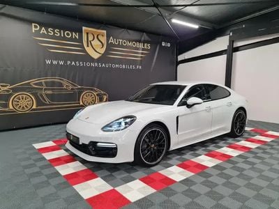 Porsche Panamera 4S