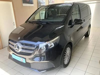 Mercedes V220